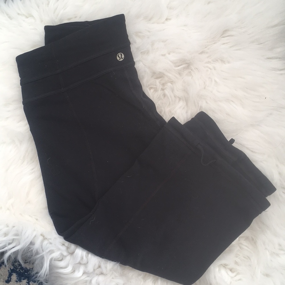 2/$20Lulu lemon crops